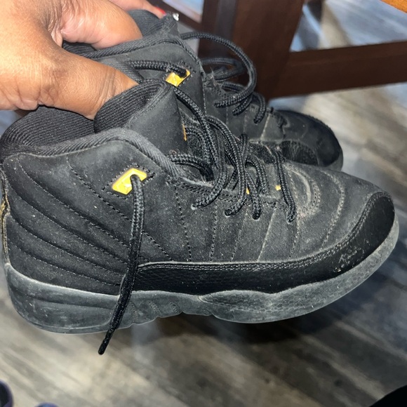 Black Jordan’s - Picture 1 of 3